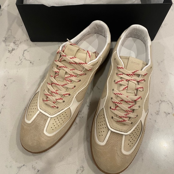 New in Box Alohas Rife Grain Cream Leather Sneakers - Picture 2 of 4